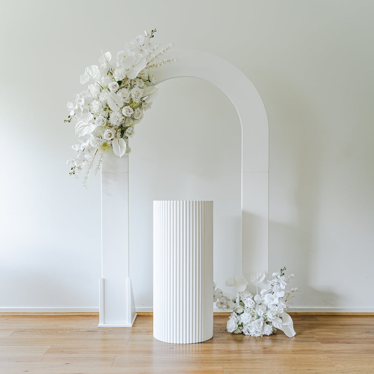 FAUX FLORALS - WHITE