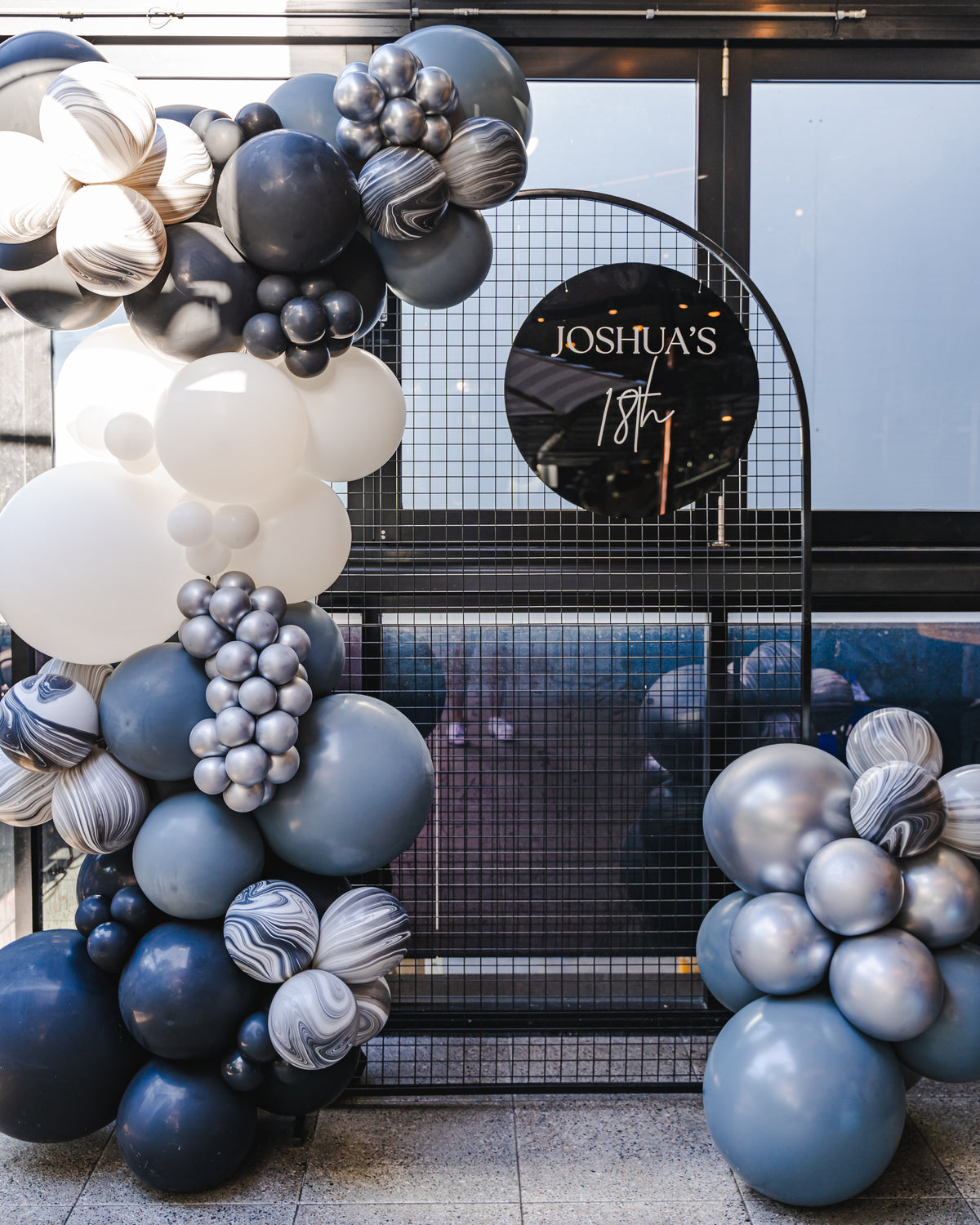 BALLOON GARLANDS