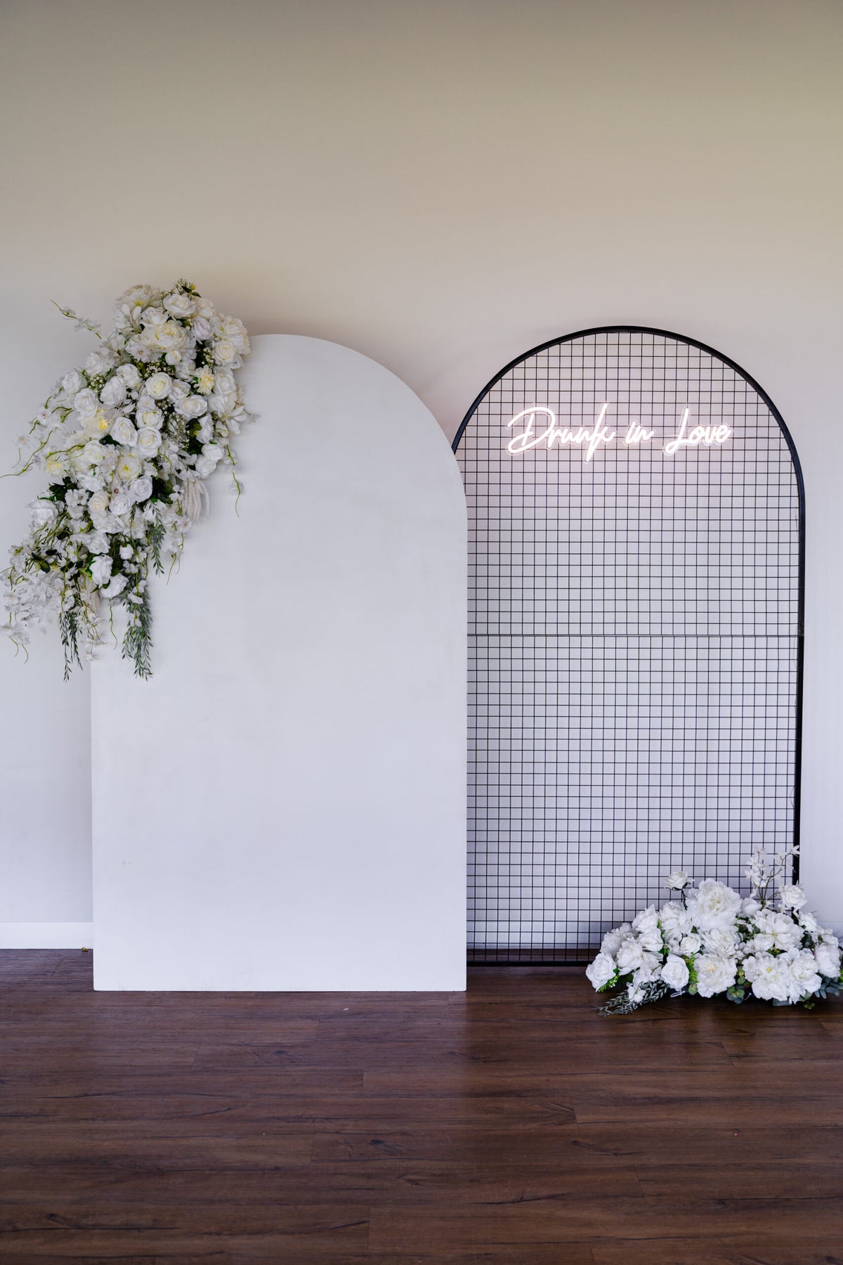 NEON SIGNAGE