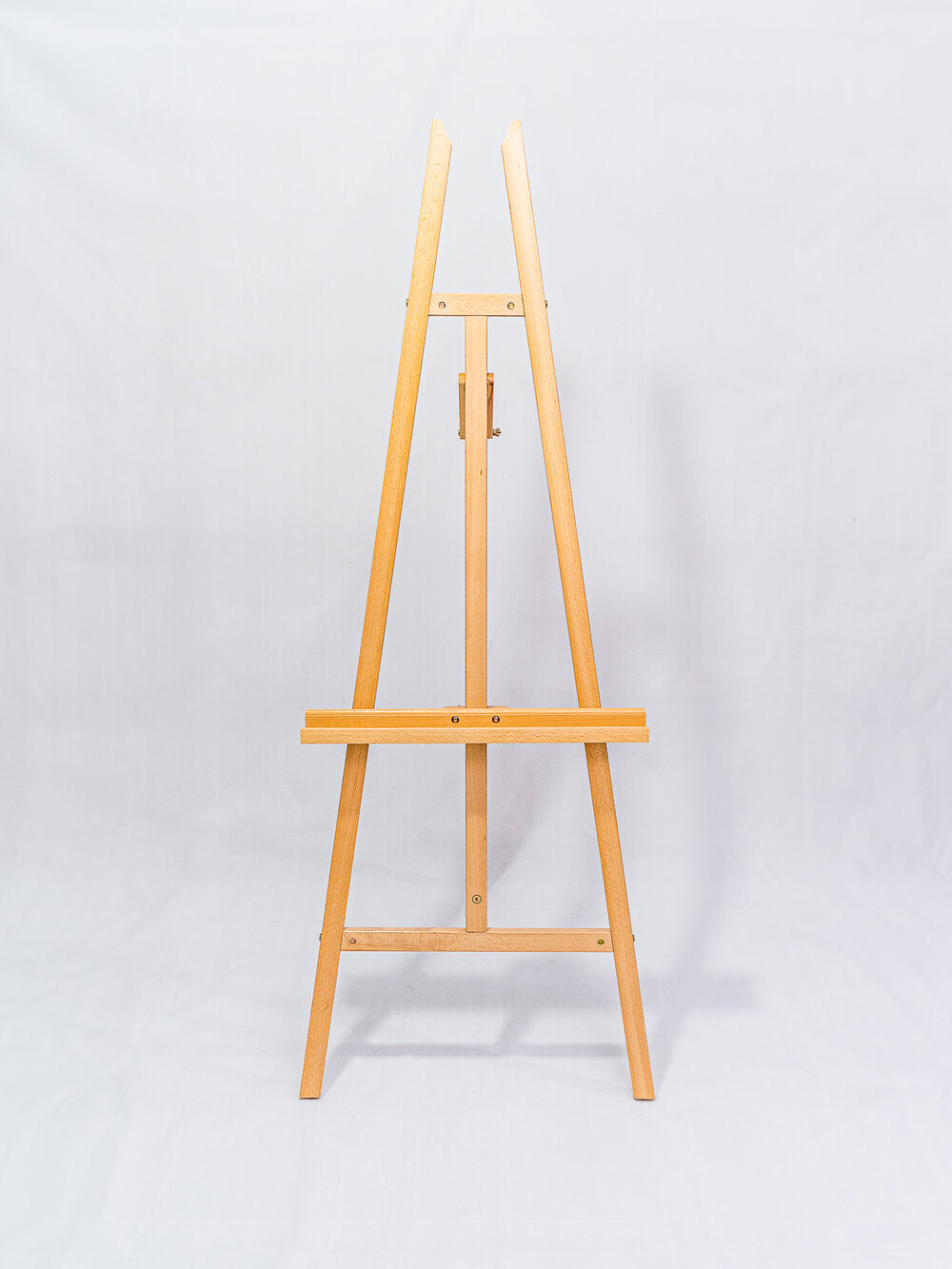 WOODEN EASELS