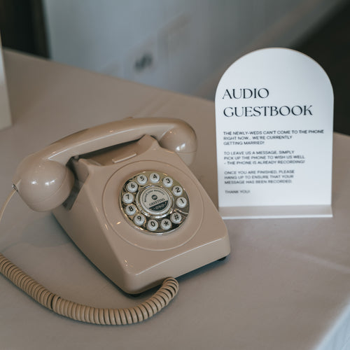 AUDIO GUESTBOOK